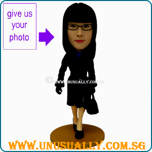 Custom 3D Caricature Fashionable Trendy Lady Figurine